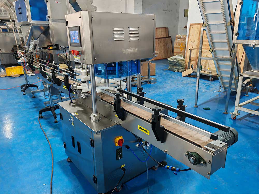 顆粒自動(dòng)灌裝機(jī).jpg 顆粒自動(dòng)灌裝機(jī).jpg