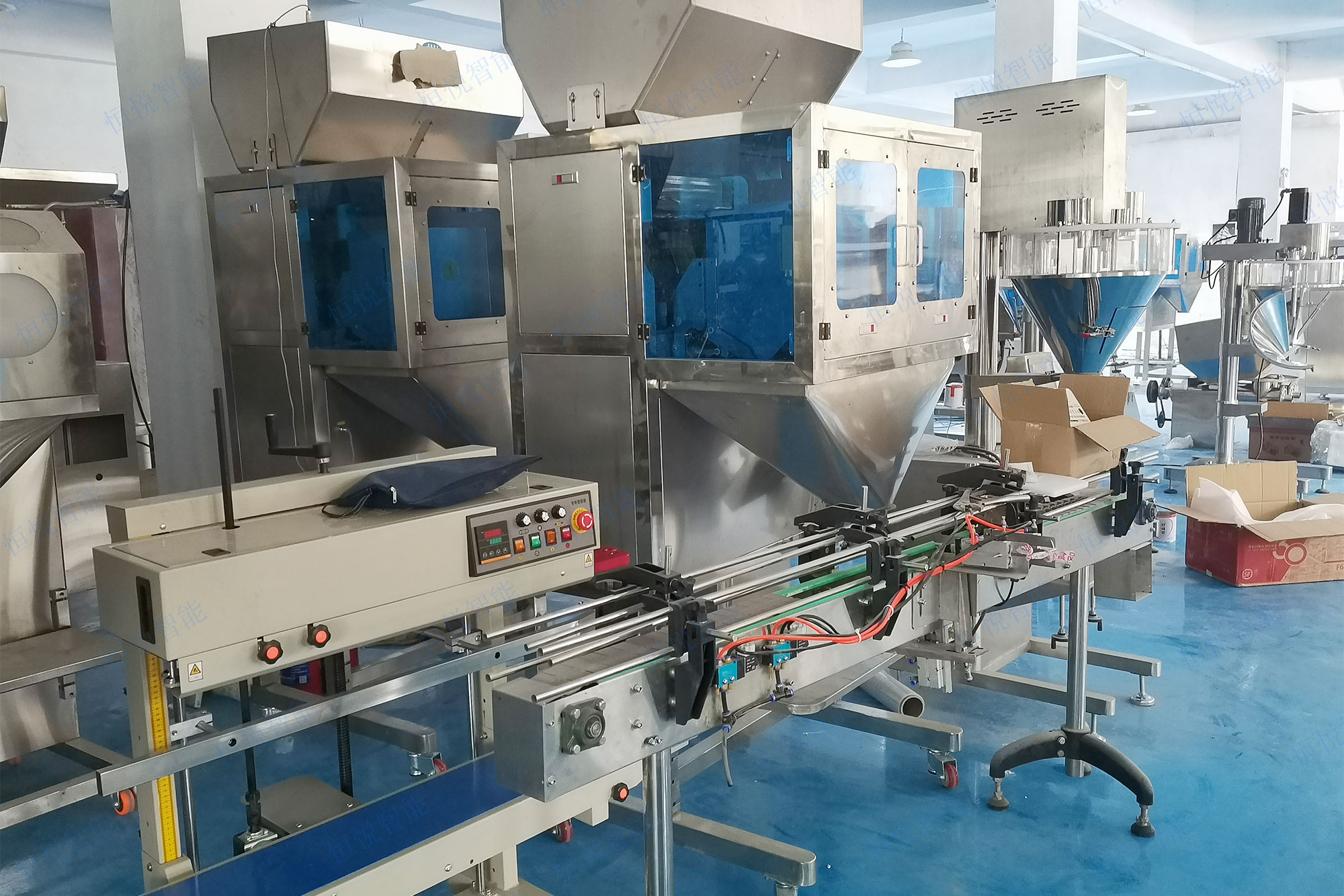 自動定量灌裝機是一種專門用于顆粒粉末、液體膏體等物料定量灌裝的設(shè)備