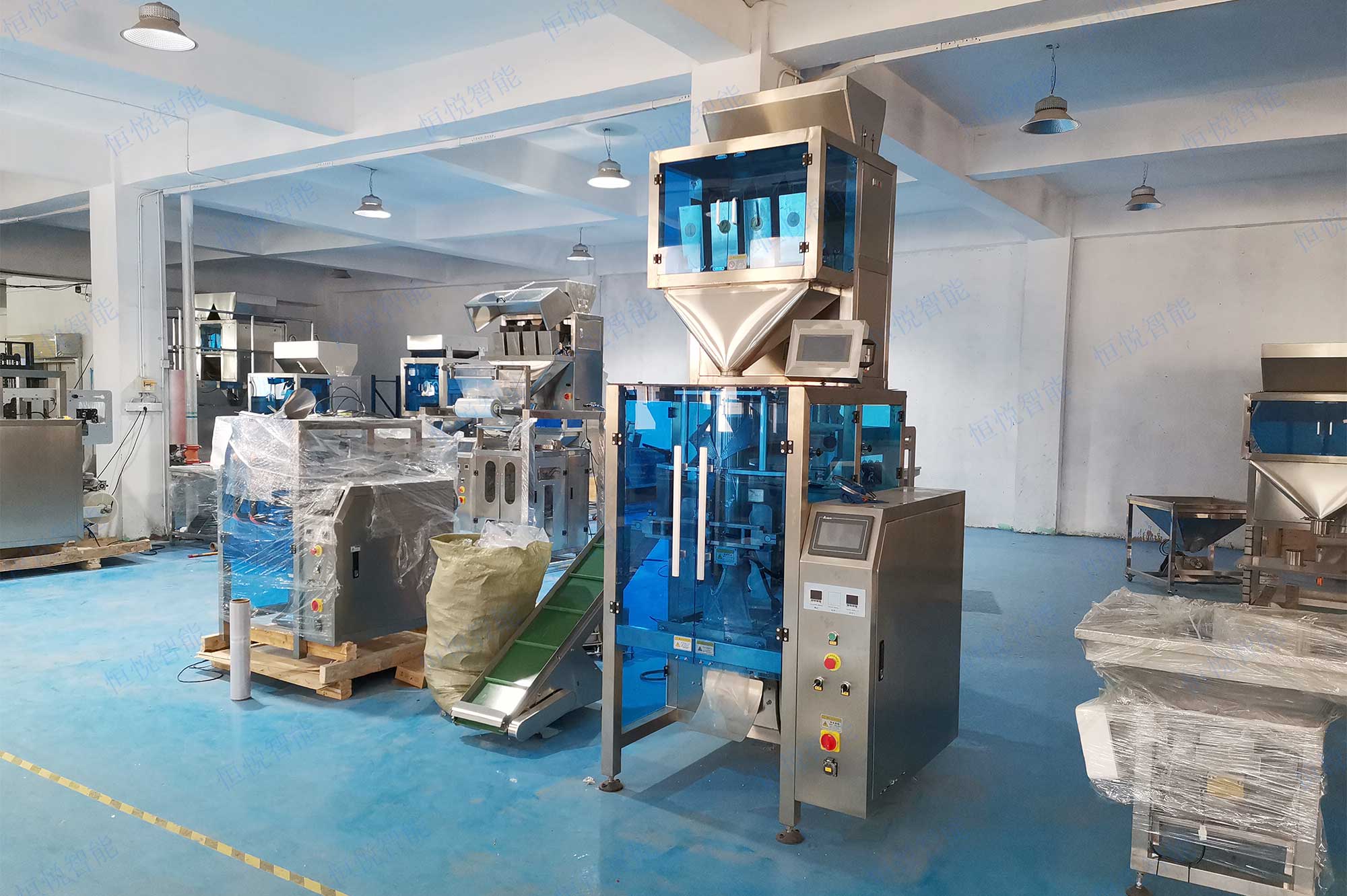 自動稱重包裝機(jī)廠家 自動稱重包裝機(jī)廠家