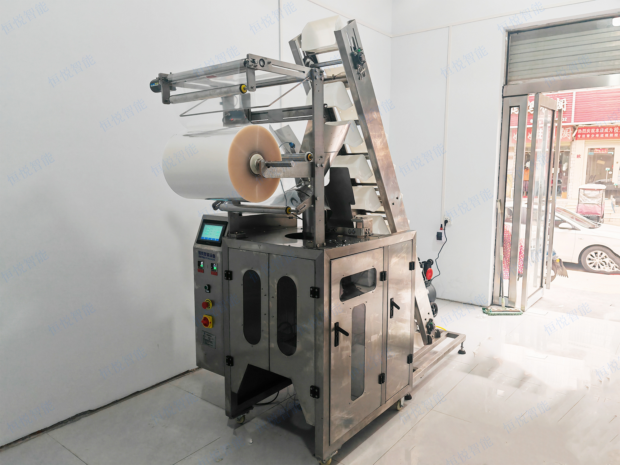 鮮濕面條包裝機(jī)廠家定制及應(yīng)用場景 鮮濕面條包裝機(jī)廠家定制及應(yīng)用場景