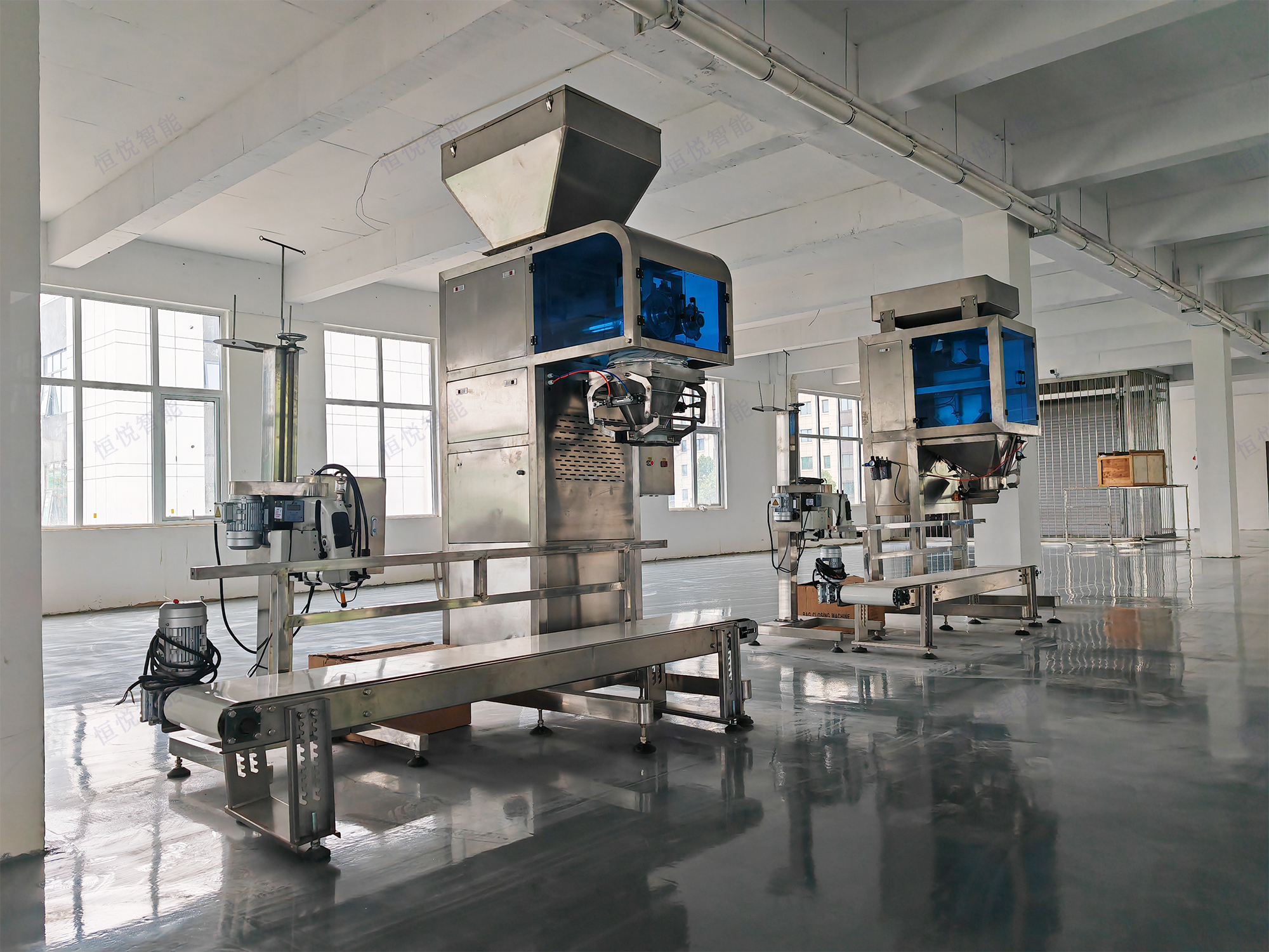 25公斤粉末包裝機(jī) 25公斤粉末包裝機(jī)