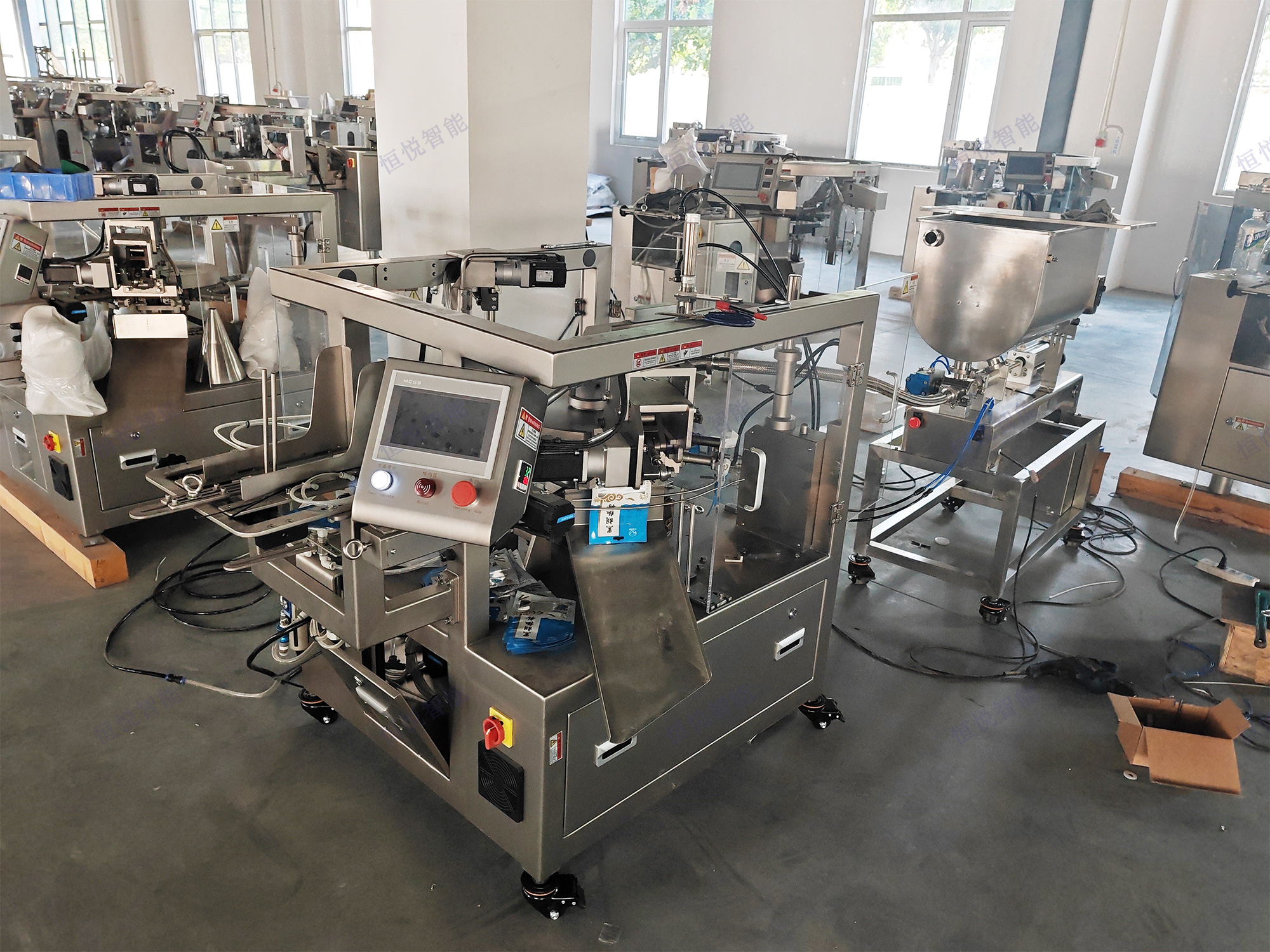 小型給袋式包裝機(jī)