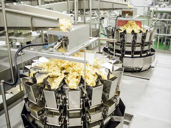 全自動膨化食品包裝機(jī)械設(shè)備
