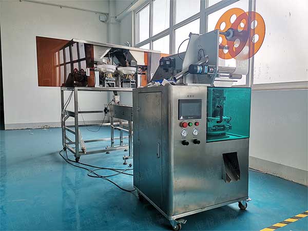 全自動八寶茶包裝機(jī)，小袋包裝更精美